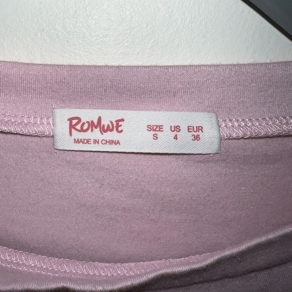 Romwe Cropped Short Sleeved Shirt Women’s Small - Picture 3 of 3